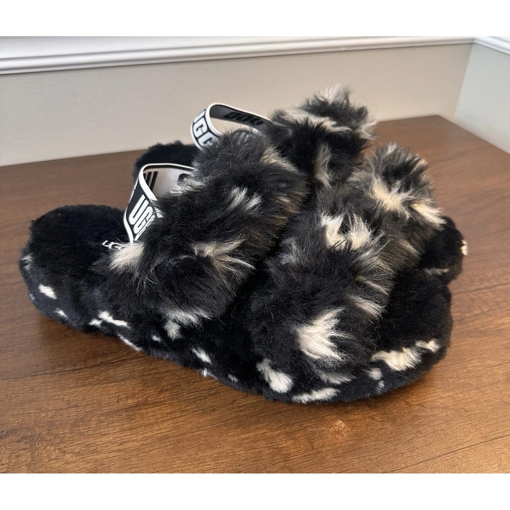 UGG Oh Yeah Spots Slipper Black White Womens 9 Fuzzy Soft Cozy Casual Lounge